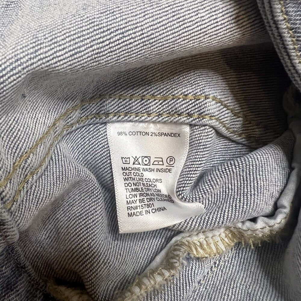 Lauriebelles Chelsea DeBoer by Lily & Lottie Light Wash Jean Jacket Size Small - Picture 9 of 11